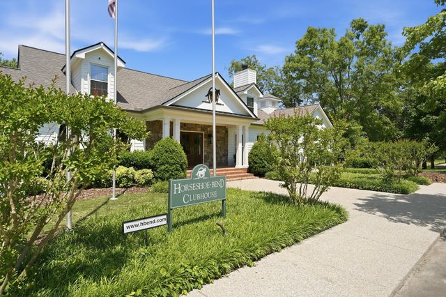 907 Bridgewater Ct, Nashville, TN 37221