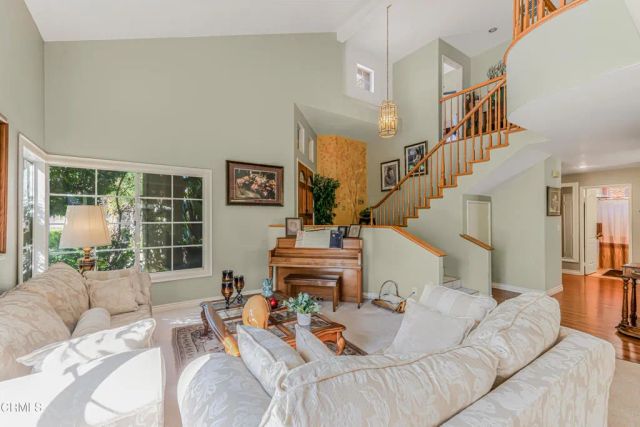 15599 Mallory Court, Moorpark, CA 93021