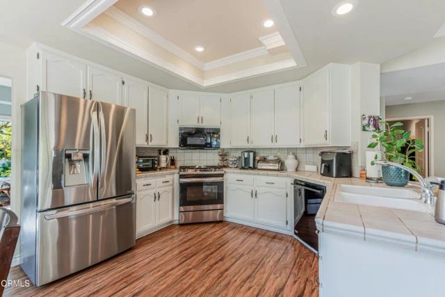 15599 Mallory Court, Moorpark, CA 93021