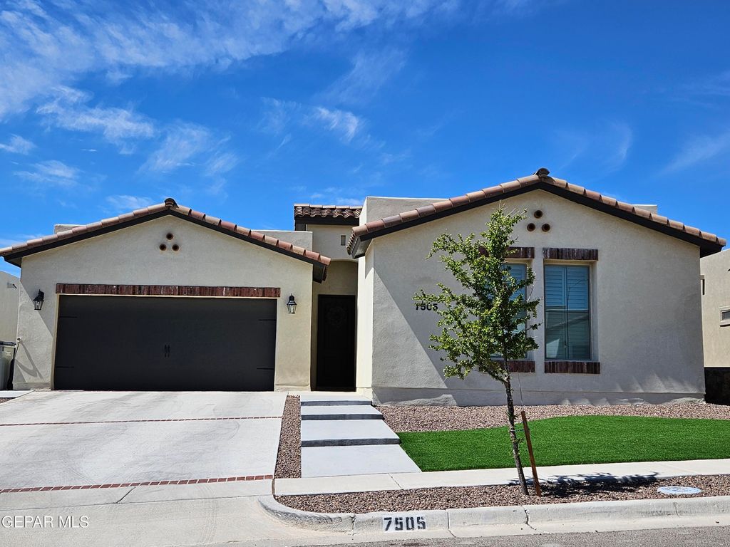 7505 Hitching Post Court, El Paso, TX 79911