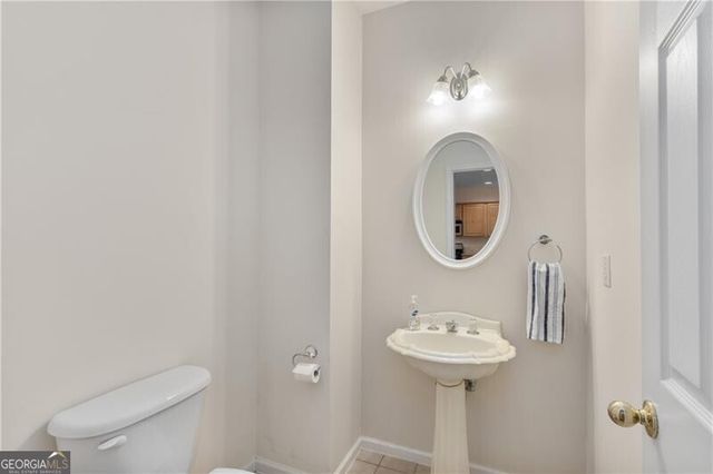 1886 Greystone Oaks Way, Atlanta, GA 30345