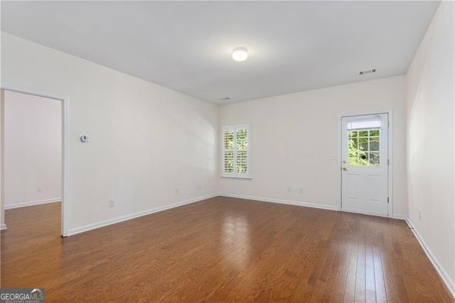 1886 Greystone Oaks Way, Atlanta, GA 30345