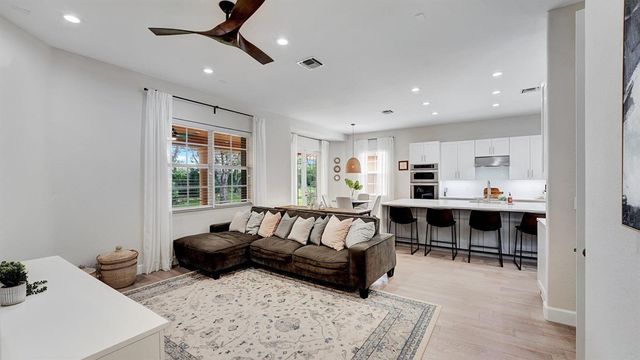 10641 Willow Oak Court, Wellington, FL 33414