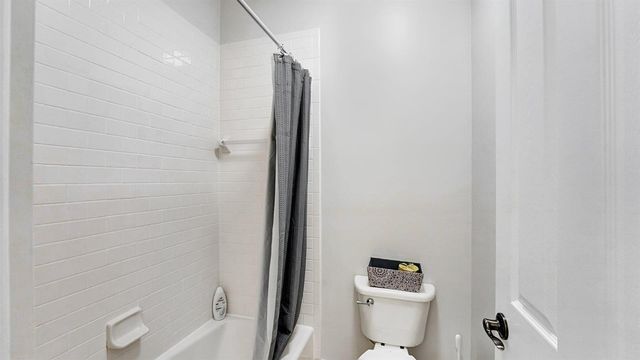 10641 Willow Oak Court, Wellington, FL 33414