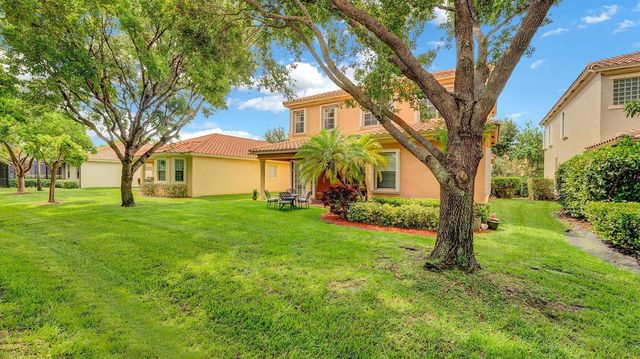 10641 Willow Oak Court, Wellington, FL 33414