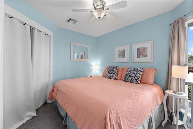 9520 Seawall Boulevard 152, Galveston, TX 77554