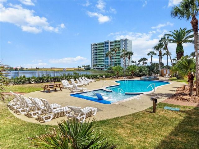 9520 Seawall Boulevard 152, Galveston, TX 77554