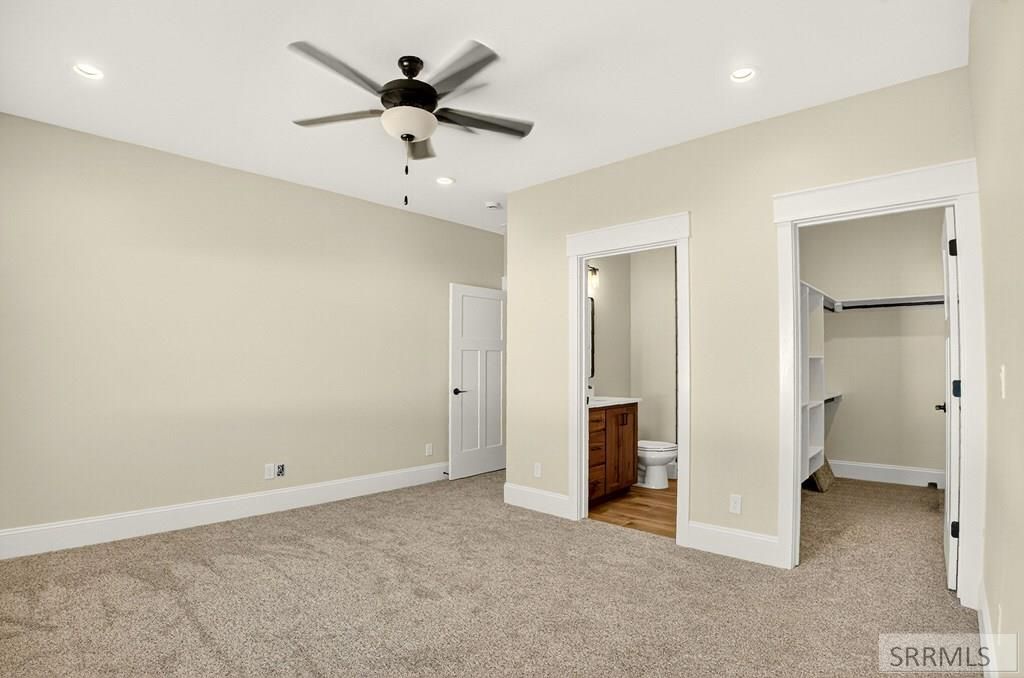 Image 12 of property listing at 452 Zions St, Shelley, ID 83274