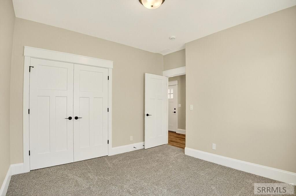 Image 21 of property listing at 452 Zions St, Shelley, ID 83274