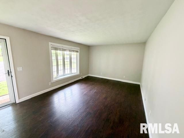 1321 N SCHNEBLIN Court, Peoria, IL 61604