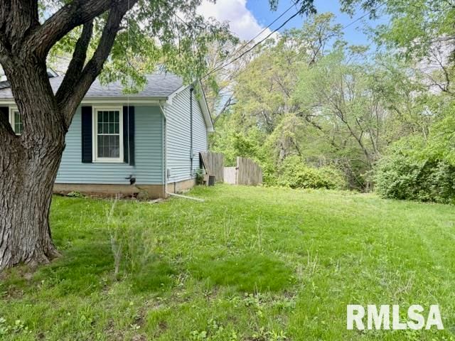 1321 N SCHNEBLIN Court, Peoria, IL 61604