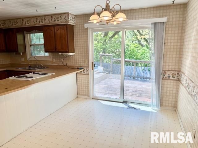 1321 N SCHNEBLIN Court, Peoria, IL 61604