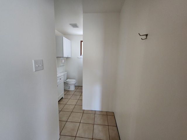 11238 E Evans Creek Road, Rogue River, OR 97537