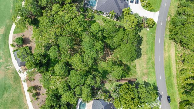 19051 SE Old Trail Drive W, Jupiter, FL 33478