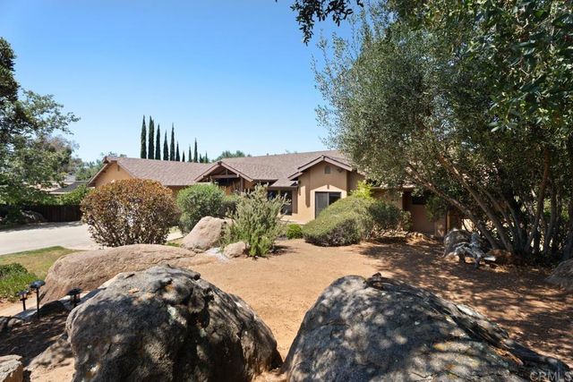 1988 Alpine Creek Lane, Alpine, CA 91901