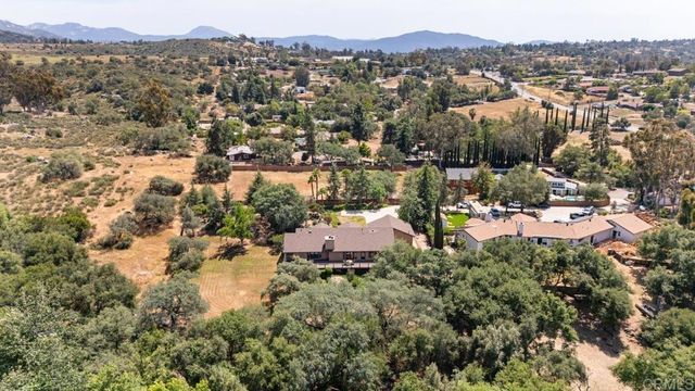 1988 Alpine Creek Lane, Alpine, CA 91901