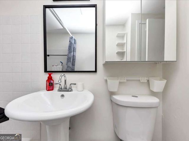 2285 Peachtree Road NE 803, Atlanta, GA 30309