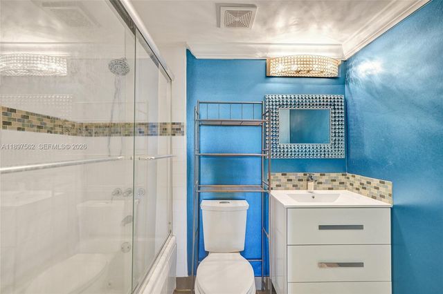 4314 NW 9th Avenue 33D, Deerfield Beach, FL 33064