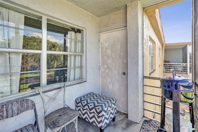 4314 NW 9th Avenue 33D, Deerfield Beach, FL 33064