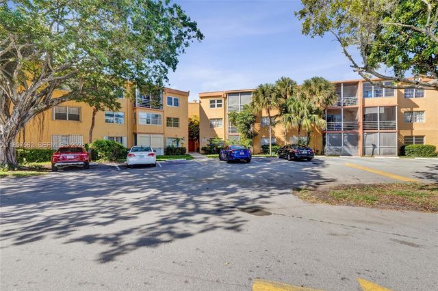 4314 NW 9th Avenue 33D, Deerfield Beach, FL 33064