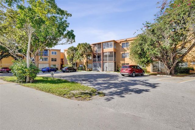 4314 NW 9th Avenue 33D, Deerfield Beach, FL 33064