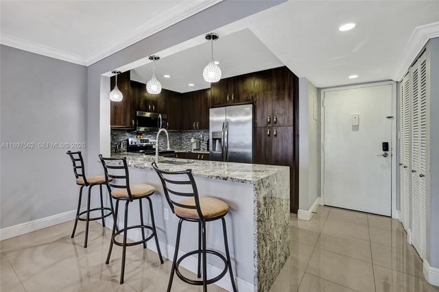 4314 NW 9th Avenue 33D, Deerfield Beach, FL 33064
