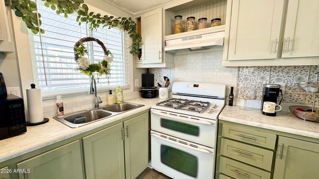 303 S Recker Road 62, Mesa, AZ 85206