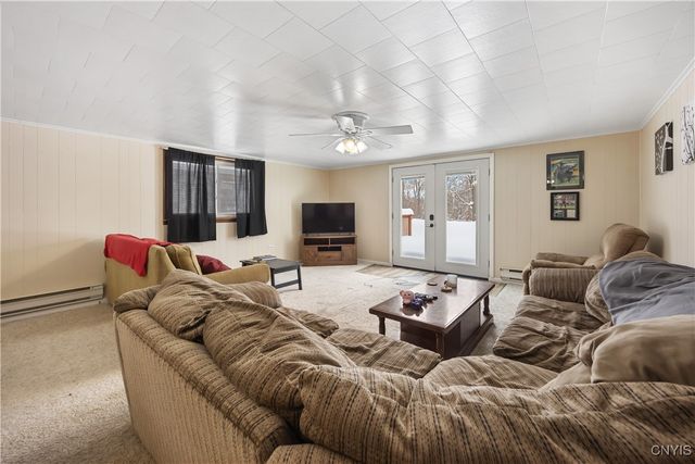 213 East Hamilton Avenue, Sherrill, NY 13461