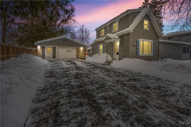 213 East Hamilton Avenue, Sherrill, NY 13461