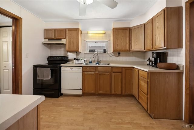 213 East Hamilton Avenue, Sherrill, NY 13461