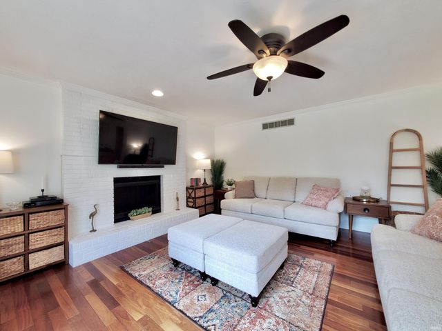 51020 Ashley Drive, Granger, IN 46530