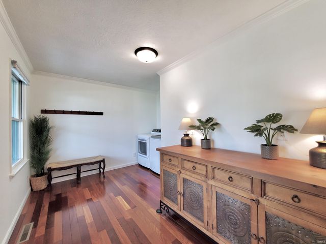51020 Ashley Drive, Granger, IN 46530