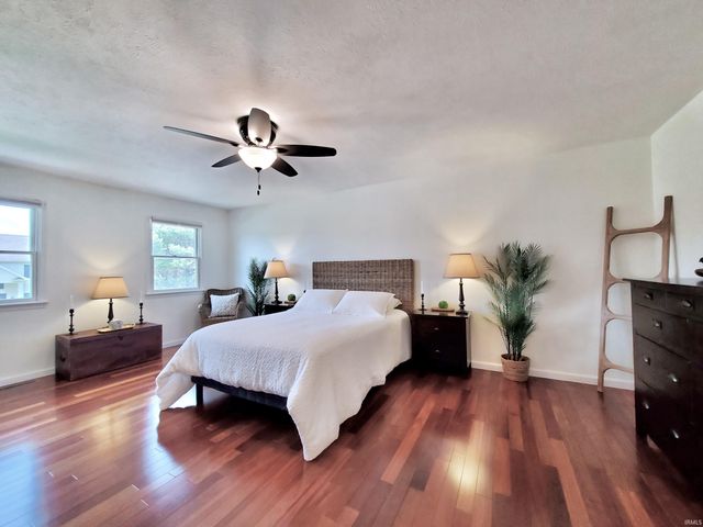 51020 Ashley Drive, Granger, IN 46530
