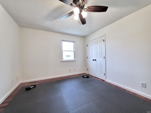 51020 Ashley Drive, Granger, IN 46530