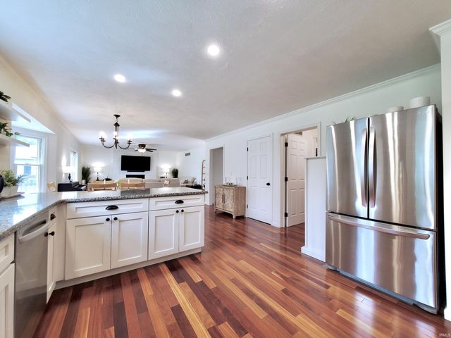 51020 Ashley Drive, Granger, IN 46530