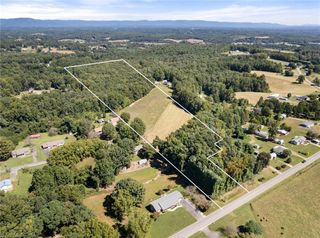 000 Red Brush Road, Mount Airy, NC 27030