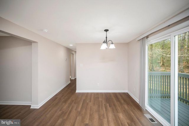5200 HAMS FORD RD, Woodford, VA 22580