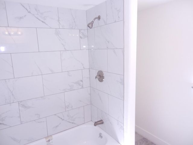2413 S Sierra Vista Avenue, Fresno, CA 93725