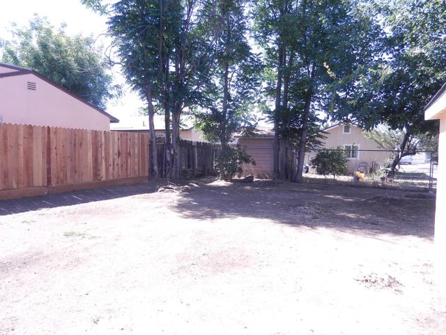 2413 S Sierra Vista Avenue, Fresno, CA 93725