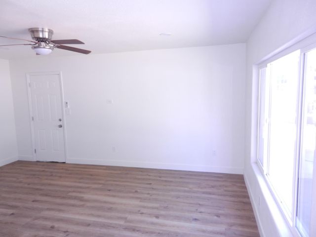 2413 S Sierra Vista Avenue, Fresno, CA 93725