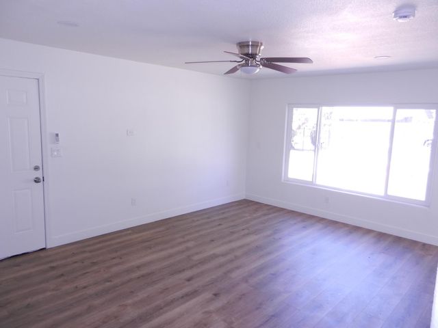 2413 S Sierra Vista Avenue, Fresno, CA 93725