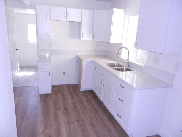 2413 S Sierra Vista Avenue, Fresno, CA 93725