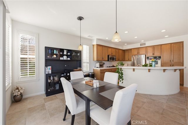 2273 Swift Fox Court, Simi Valley, CA 93065