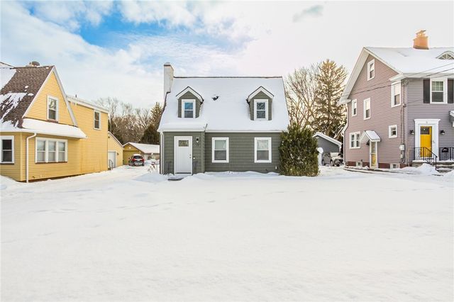 77 Klink Road, Brighton, NY 14625