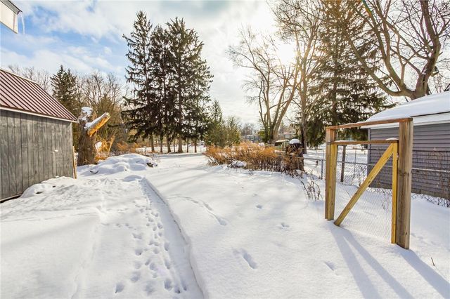 77 Klink Road, Brighton, NY 14625