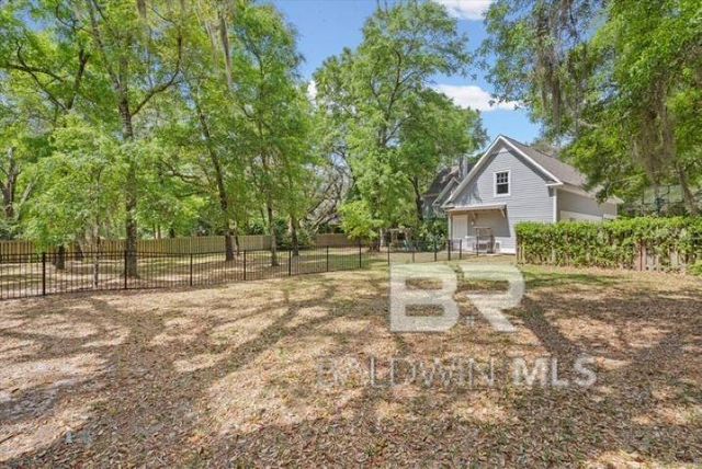 6100 Oakwood Lane, Fairhope, AL 36532