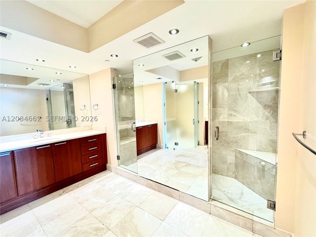 3301 NE 183rd St 2003, Aventura, FL 33160