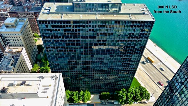 900 N Lake Shore Drive 2405, Chicago, IL 60611