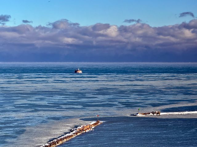 900 N Lake Shore Drive 2405, Chicago, IL 60611