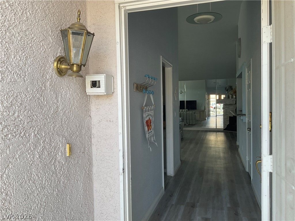 417 Cherry Meadows Court, Las Vegas, NV 89145 — photo 4